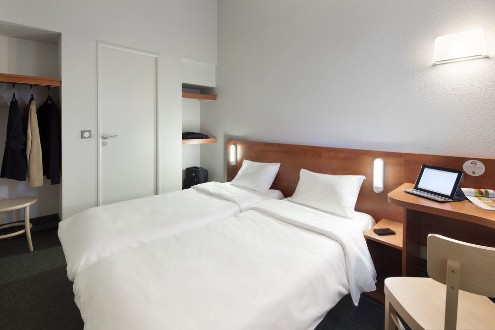 B&B Hotel Avignon 1 Льо Понте Екстериор снимка